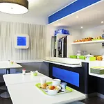 Ibis Budget En Brie Sucy-en-Brie